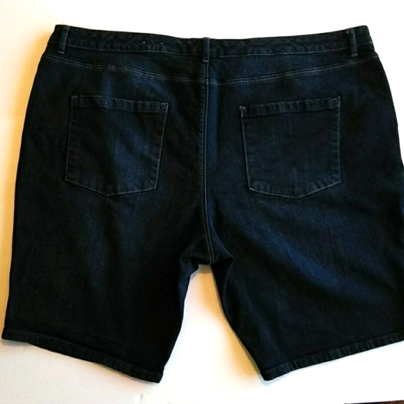 COLDWATER CREEK Dark Wash Denim Jeans Shorts - Picture 2 of 8